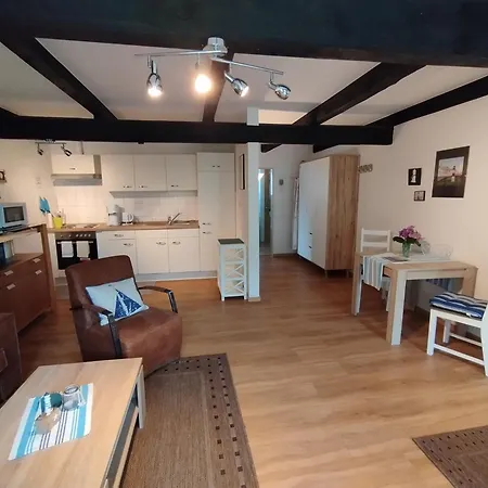 Butterburg Eske - Reihenhaus Mit Eigener Terrasse Apartman *