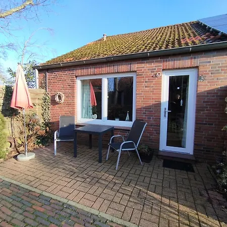 Butterburg Eske - Reihenhaus Mit Eigener Terrasse Dornum
